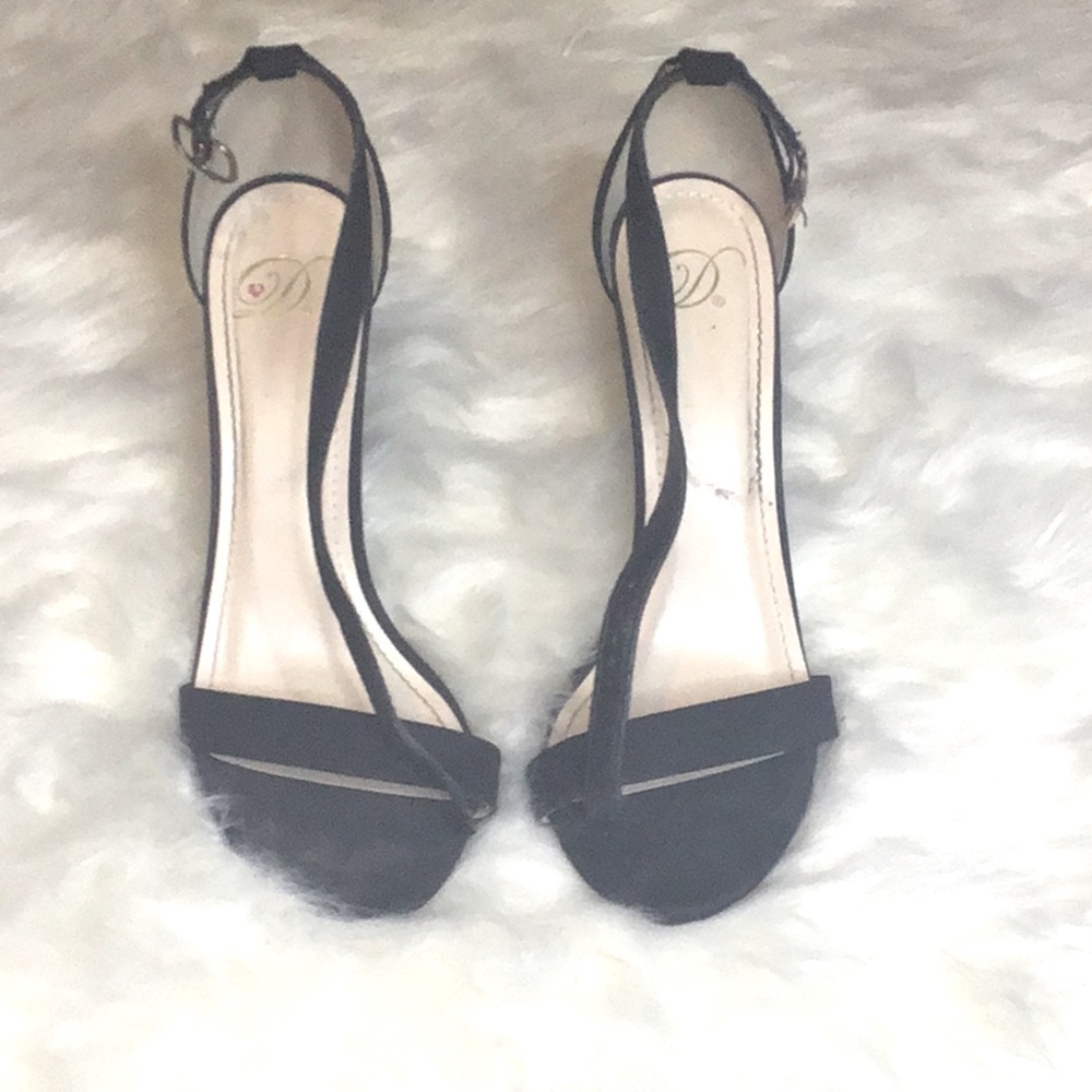 Short heels👠